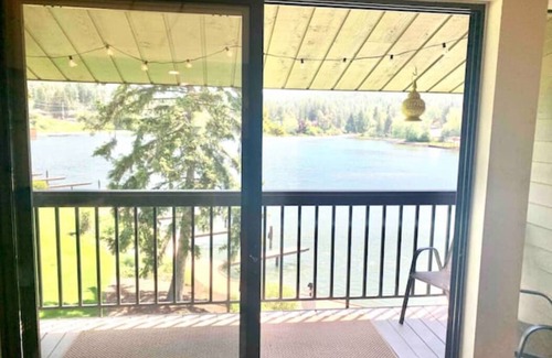 Bigfork Condo | Your Condo on the Lake with amazing views!