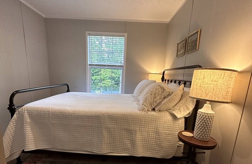 McCain House | Your country retreat that will provide comfort, relaxation, and rustic charm!