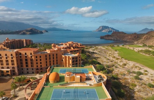 Loreto Resort | Your Dream Golf Tournament Accommodations Await - 2 Bedrm Luxury Suite