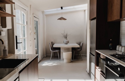 Collingwood North House | Your home away from home in Melbourne(with parking)