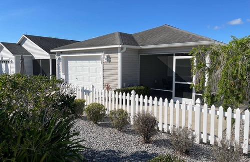 Buttonwood House | Your home away from home!