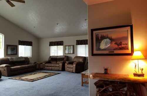 Soldotna House | Your Home Away from Home in the Heart of the Kenai Peninsula