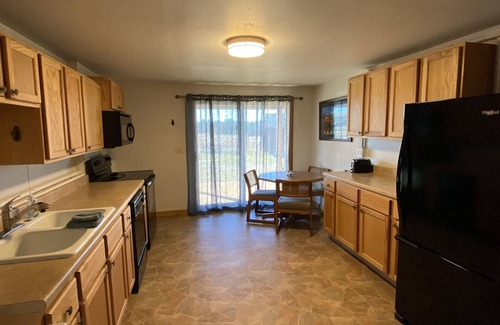 Custer House | Your home away from home
