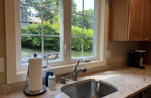 New Milford Cottage | Your Lake House this summer! Cozy cottage with full lake community amenities!
