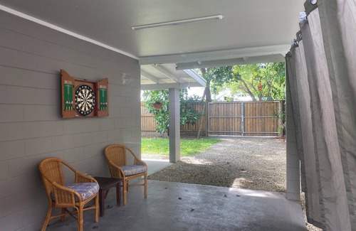 Port Douglas Cottage | Your Own Private Cottage in the heart of Town.