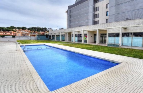 Sant Antoni de Calonge Apartment | Your Perfect Mediterranean Apartment in Sant Antoni de Calonge — with Pool and Garden Just Steps from the Sea 🌴🌊