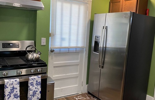 Randolph House | Your Perfect Getaway Awaits: 15 mins to Boston!