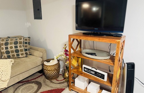 Amityville Apartment | Your Perfect Getaway Between Farmingdale & Amityville