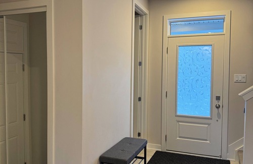 Ottawa Division House | Your Perfect Home Away From Home