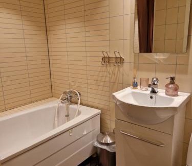 Ballstad House | Your place to stay in Lofoten at our family house!