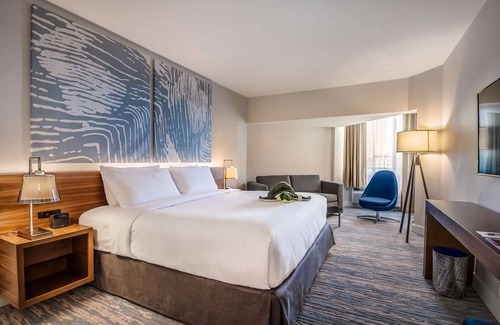Central Beach Resort | Your Relaxing Getaway Awaits! 2 Pleasant Units, Onsite Infinity Pool!