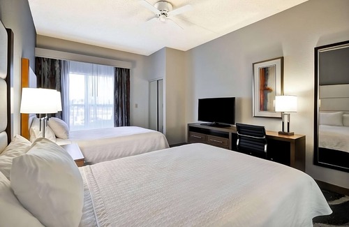 Camelback East Hotel | Your Relaxing Getaway Awaits! Full Kitchen, Free Breakfast, Pool, Pet-friendly!