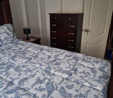 Portmore House | Your Serenity by M n C Rentals