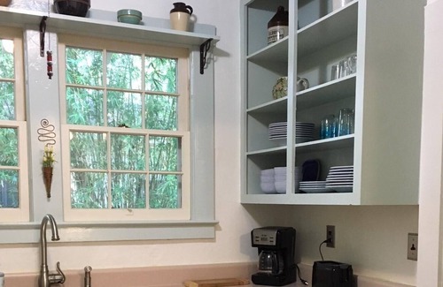 Fairhope House | Your Short Term Furnished Rental in the South's Most Desirable Town - Fairhope.