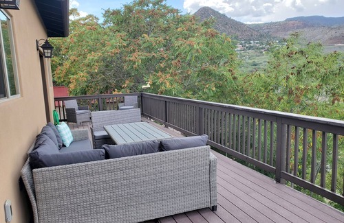 Jerome House | Your Ultimate Historic Mountainside Retreat in Jerome!