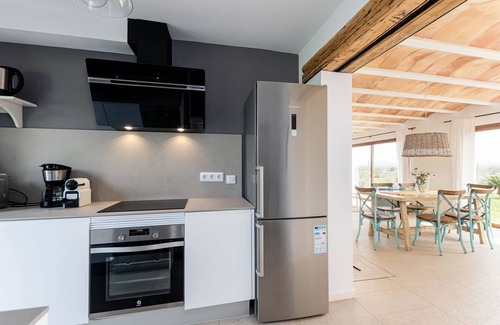 Maria de la Salut Villa | YourHouse Carrera Plana, modern country house