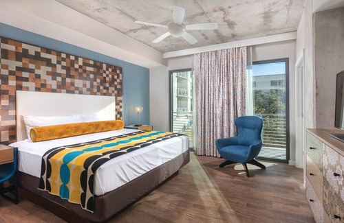 Civic District Resort | You’ve arrived, let the fun begin!