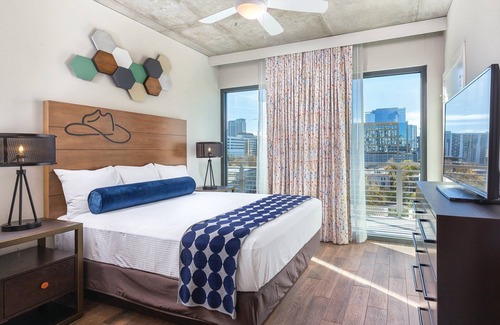 Civic District Resort | You’ve arrived, let the fun begin!