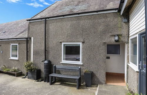 Llanengan Cottage | YSGO - 6 TY'N DON, family friendly, with a garden in Abersoch