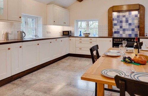 Cwm-twrch Isaf House | Ysgubor Glyn in Cwm-twrch Isaf