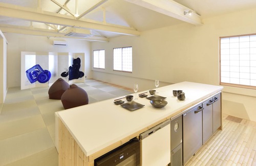 Kamakura House | Yuigahama Chiyo