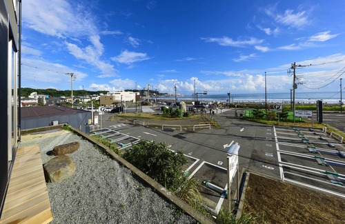 Kamakura House | Yuigahama Chiyo