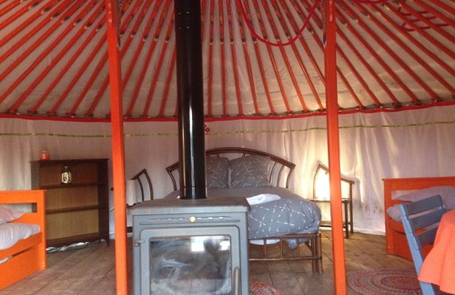 Saint-Leger-sur-Dheune House | Yurt-Vanity unit-Yourte Mongole
