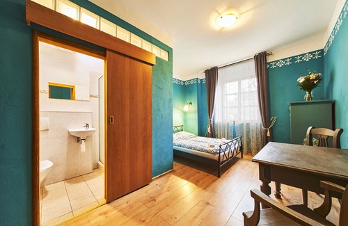 Lesany House | Zámek Lešany