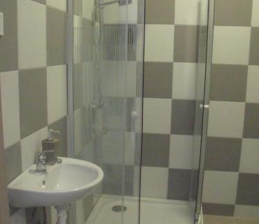 Miskolc Apartment | Zöld Nap Apartman