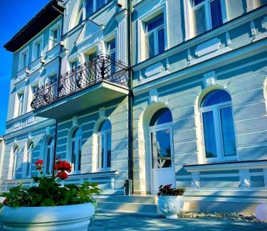 Chlopy Bed & Breakfast | ZAMEK NA PIASKU - Tuż przy Plaży