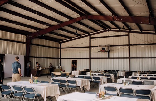 Williamson House | Zebra Retreat Venue located in Beautiful Williamson Valley