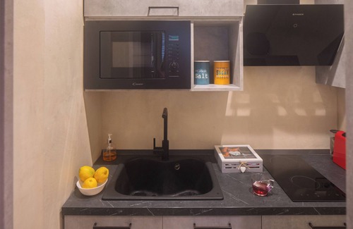 San Gregorio di Catania Condo | zen escape