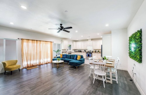 Eastside House | Zen Home, Arcade Game Room, TV Bedrooms, Spacious Home, 1 Mile to Downtown & UCR