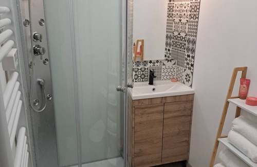 Faubourg Apartment | Zenappart - P2 near city center on ground floor
