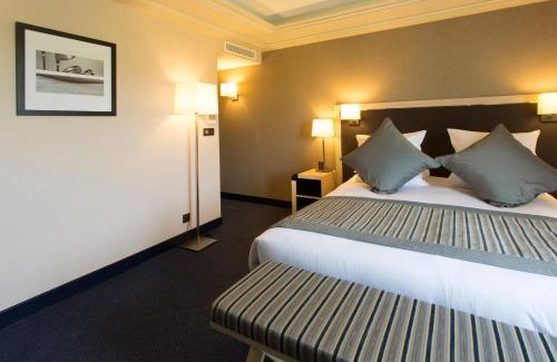 Juvignac Hotel | Zenitude Hotel la Valadière, an Ascend Collection Hotel