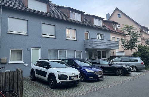 Stuttgart Apartment | Zentrale 1-zw neu Renoviert