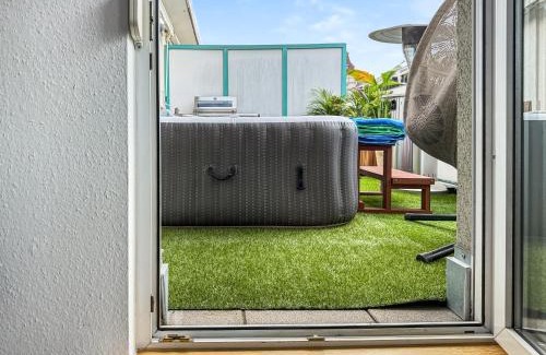 Rathaus Apartment | Zentrale Stgt Ferienwohnung Whirlpool Billard 10 Pers