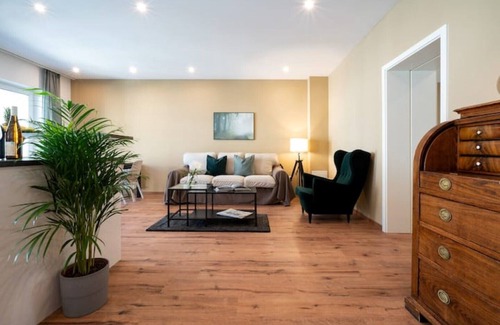 Hauptbahnhof Apartment | Zentrales 80-qm-city-apartment für 4 Pers