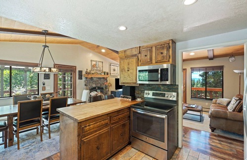 Zephyr Cove House | Zephyr Cove Home In The Hills, Lake Views, Yard, Hot Tub, Great for Pets!