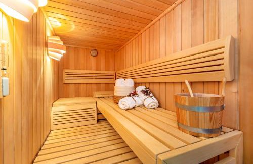 Mrkopalj Ski Chalet | Zerm Holiday House with pool, jacuzzi & sauna - Gorski kotar