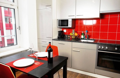 Oerlikon Apartment | ZH Cranberry - Oerlikon HITrental Apartment