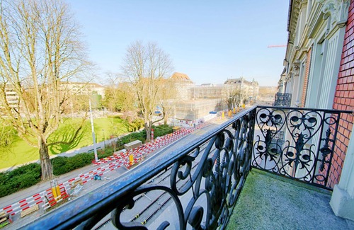 Langstrasse Apartment | ZH Kuenzli - Stauffacher HITrental Apartment