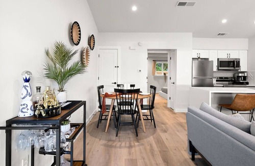 Zilker House | Zilker Haus Bungalow, Walk to Zilker