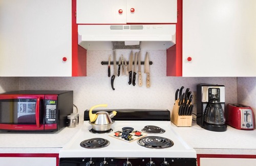Barton Hills Condo | Zilker Park Townhome (A Barton Springs Oasis)