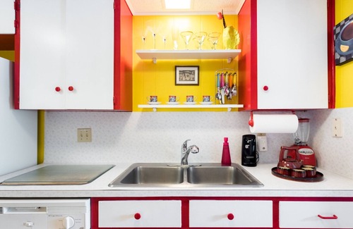 Barton Hills Condo | Zilker Park Townhome (A Barton Springs Oasis)
