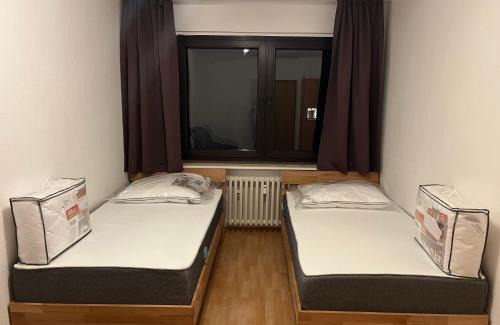 Steele House | Zimmer für Monteure, Handwerker oder Reisende