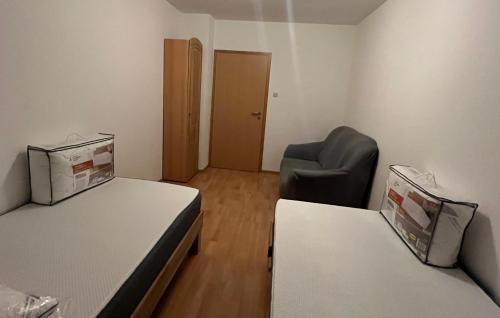 Steele House | Zimmer für Monteure, Handwerker oder Reisende