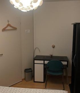 Bumpliz House | Zimmer mit privatem Badezimmer in Bümpliz-Bern