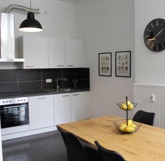 Kernstadt House | Zimmer mitten in der Stadt 400 Meter zum Bahnhof
