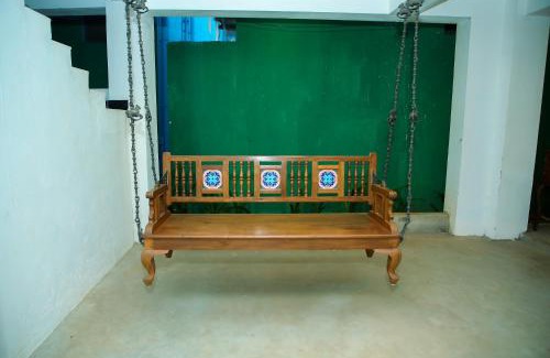 Kalapettai Hotel | Zingle Bonjour Residency